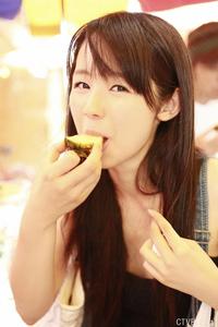 高清无水印美女壁纸上千套9000张 - 3.jpg