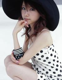 高清无水印美女壁纸上千套9000张 - 2.jpg