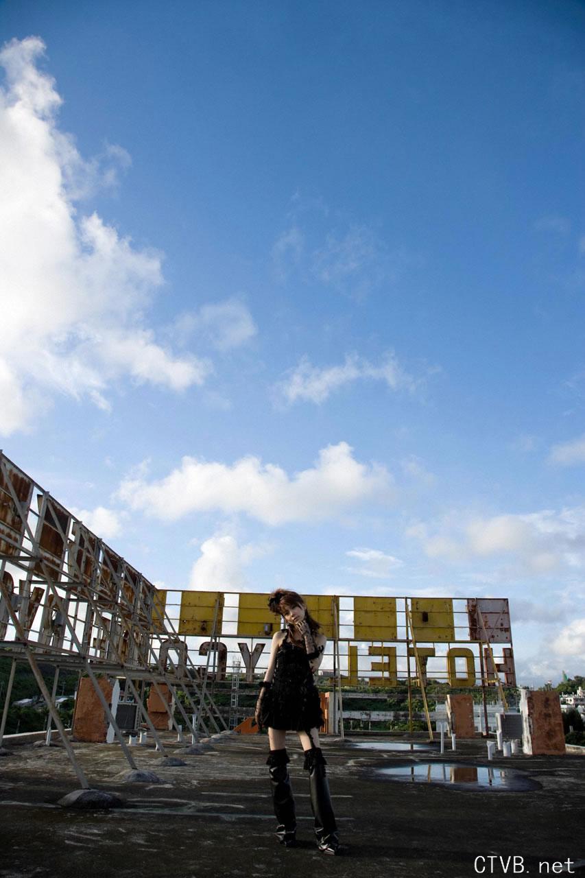 高清无水印美女壁纸上千套9000张 - 8.jpg