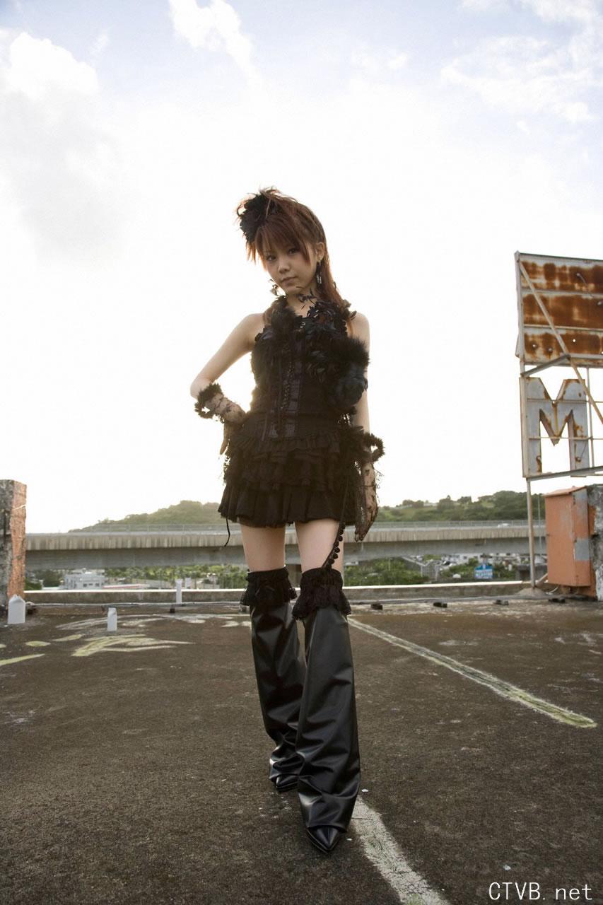 高清无水印美女壁纸上千套9000张 - 56.jpg