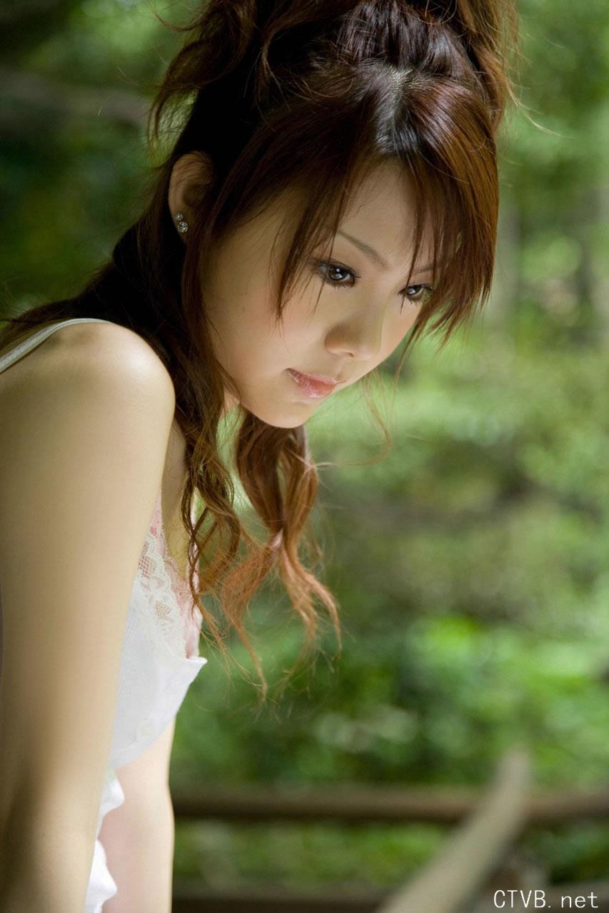 高清无水印美女壁纸上千套9000张 - 99.jpg