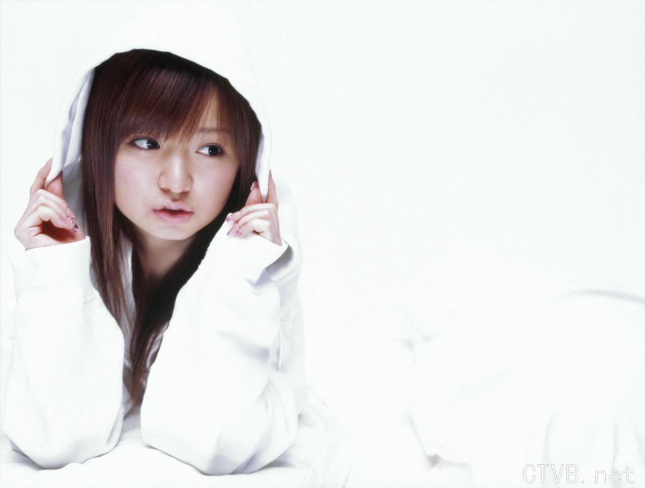 高清无水印美女壁纸上千套9000张 - 25.jpg