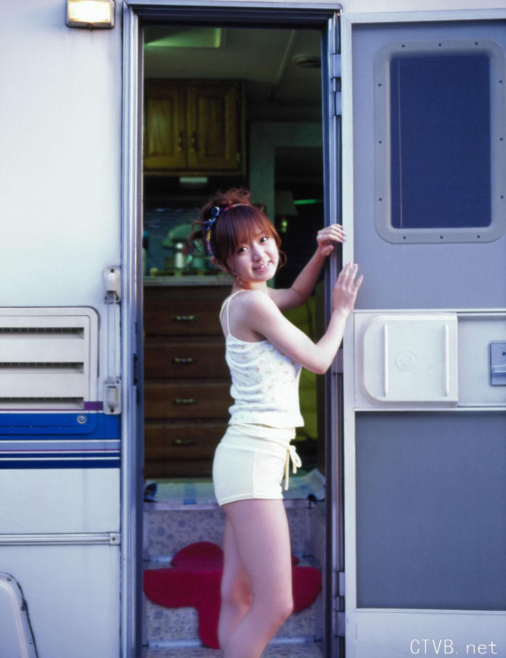 高清无水印美女壁纸上千套9000张 - 48.jpg