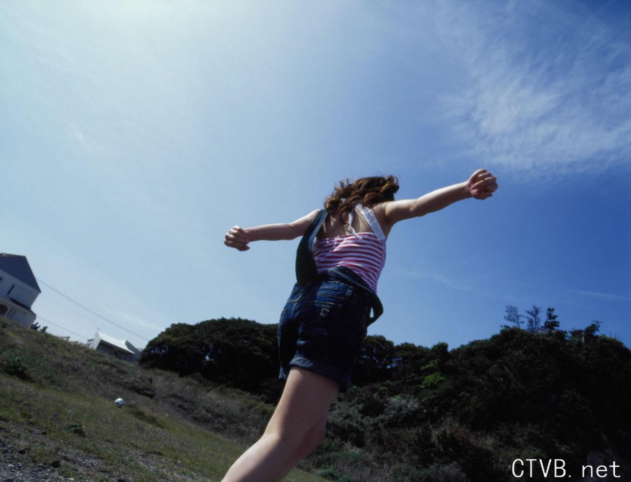 高清无水印美女壁纸上千套9000张 - 57.jpg