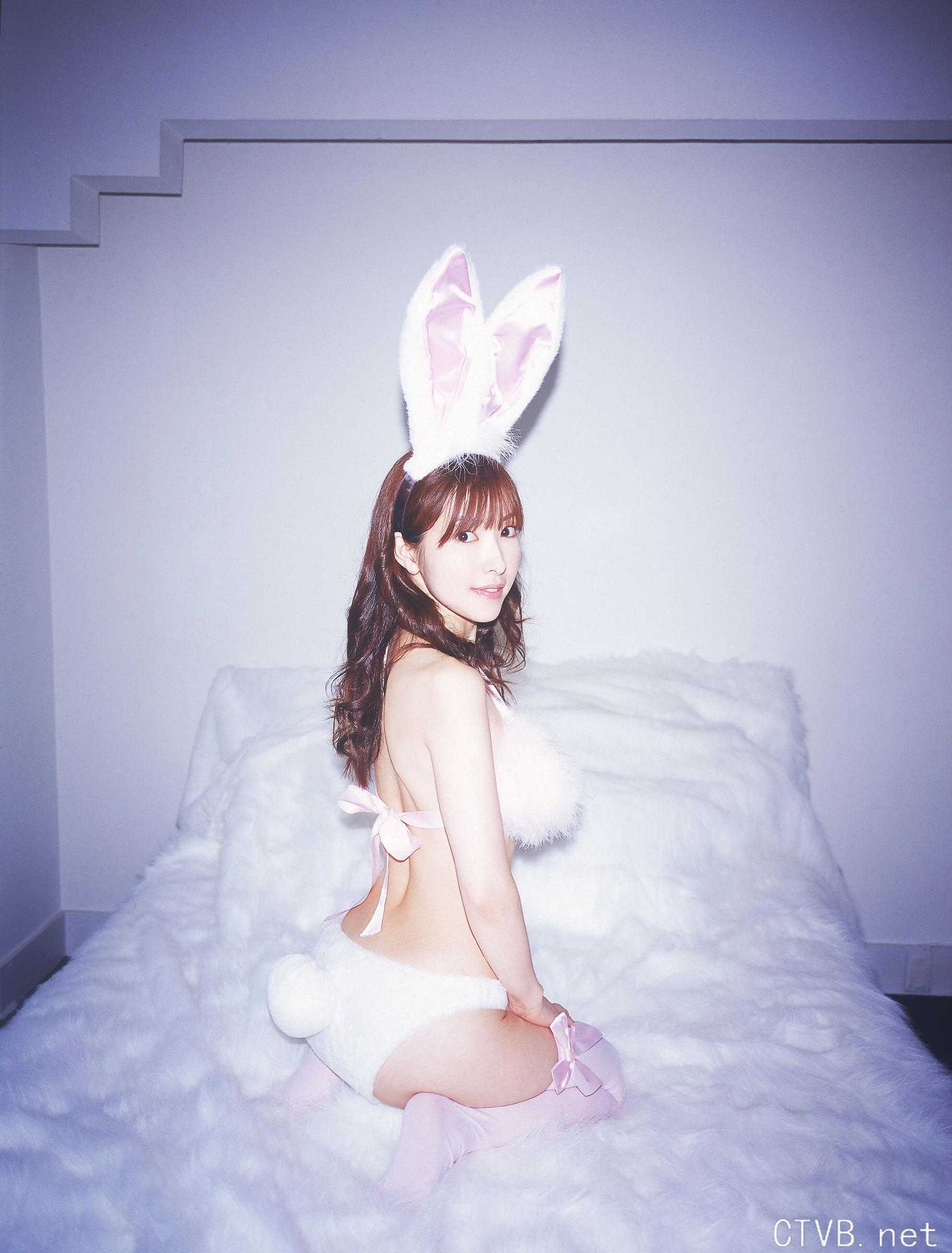 高清无水印美女壁纸上千套9000张 - 5.jpg