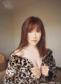 高清无水印美女壁纸上千套9000张 - 6.jpg