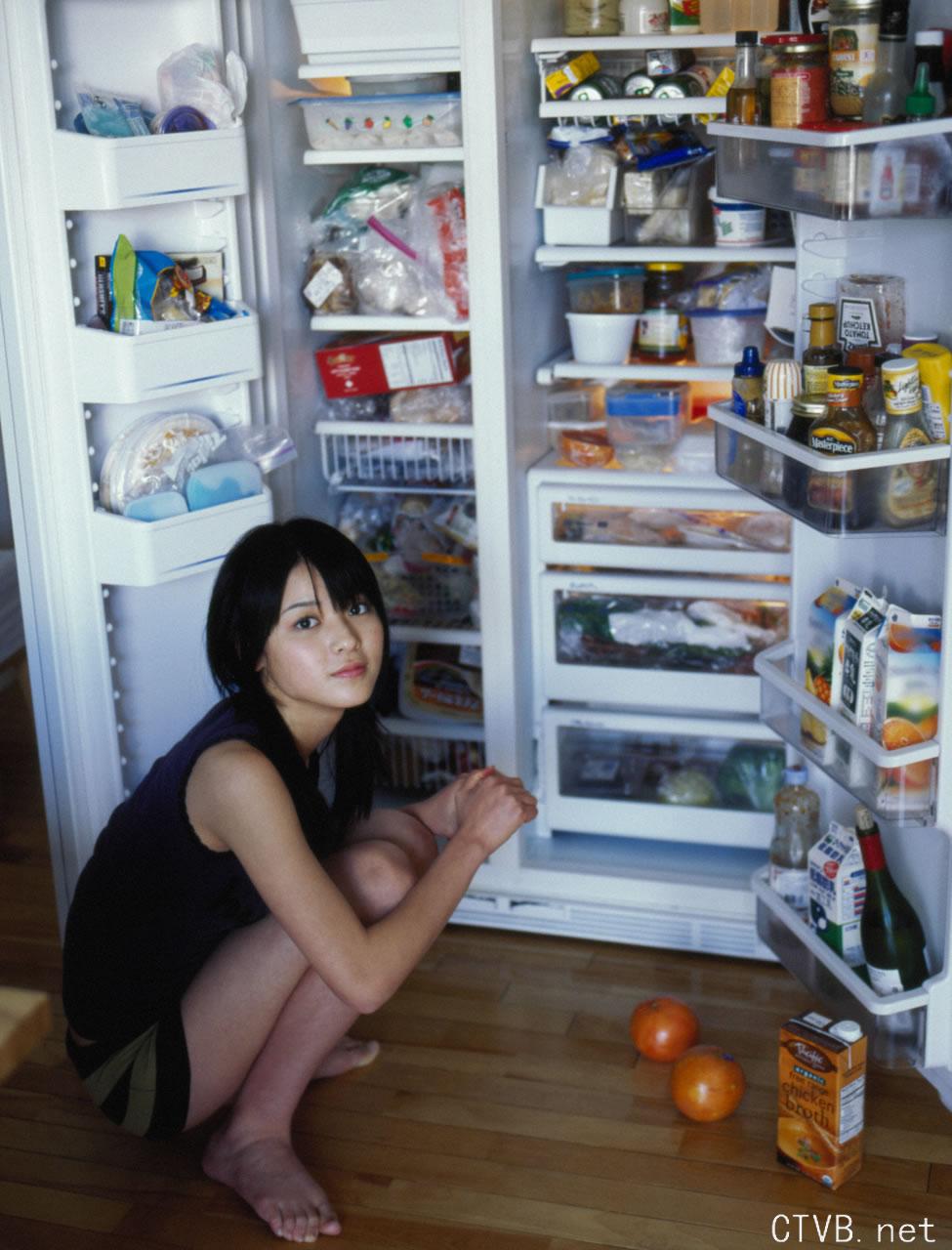 高清无水印美女壁纸上千套9000张 - 44.jpg