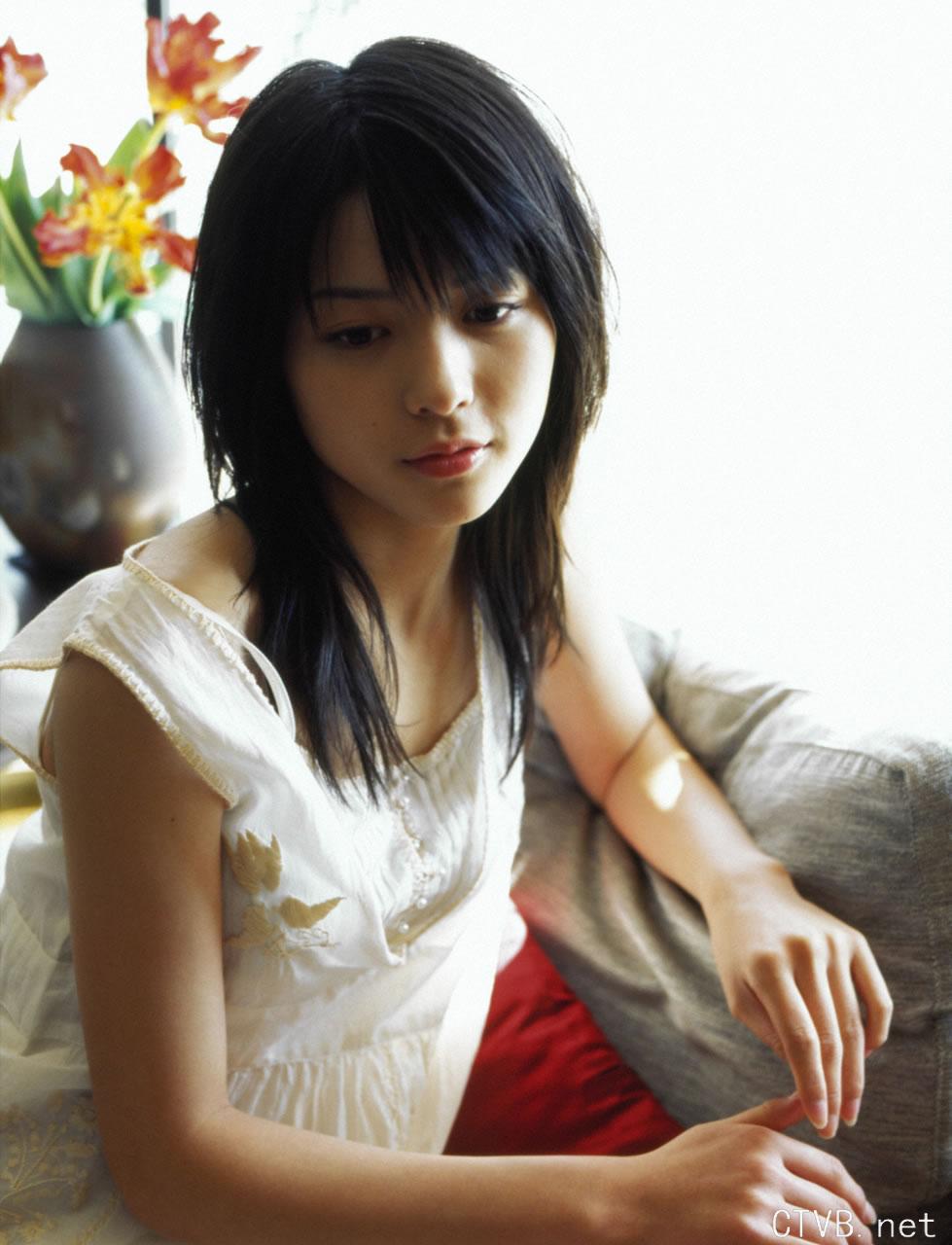 高清无水印美女壁纸上千套9000张 - 60.jpg