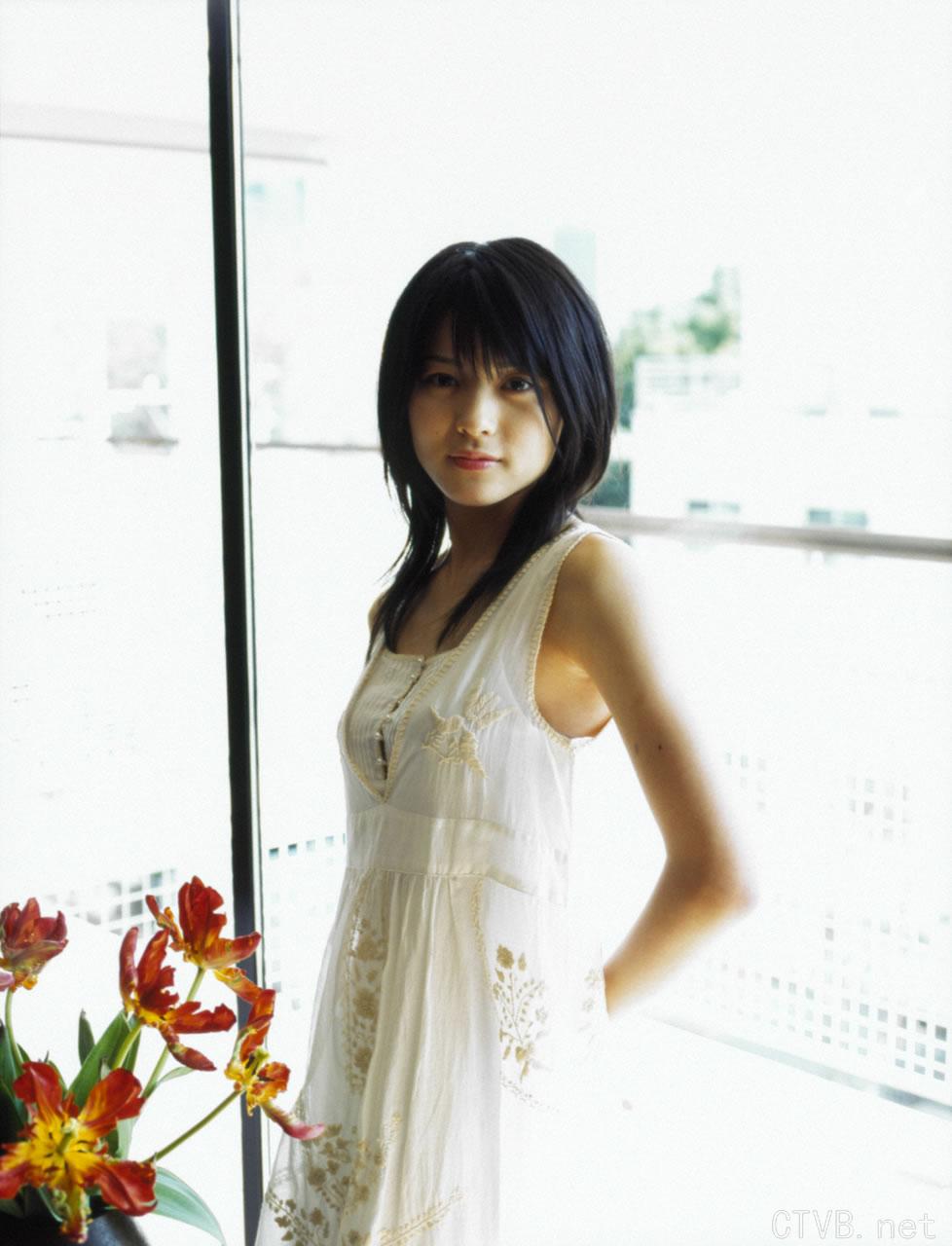 高清无水印美女壁纸上千套9000张 - 92.jpg