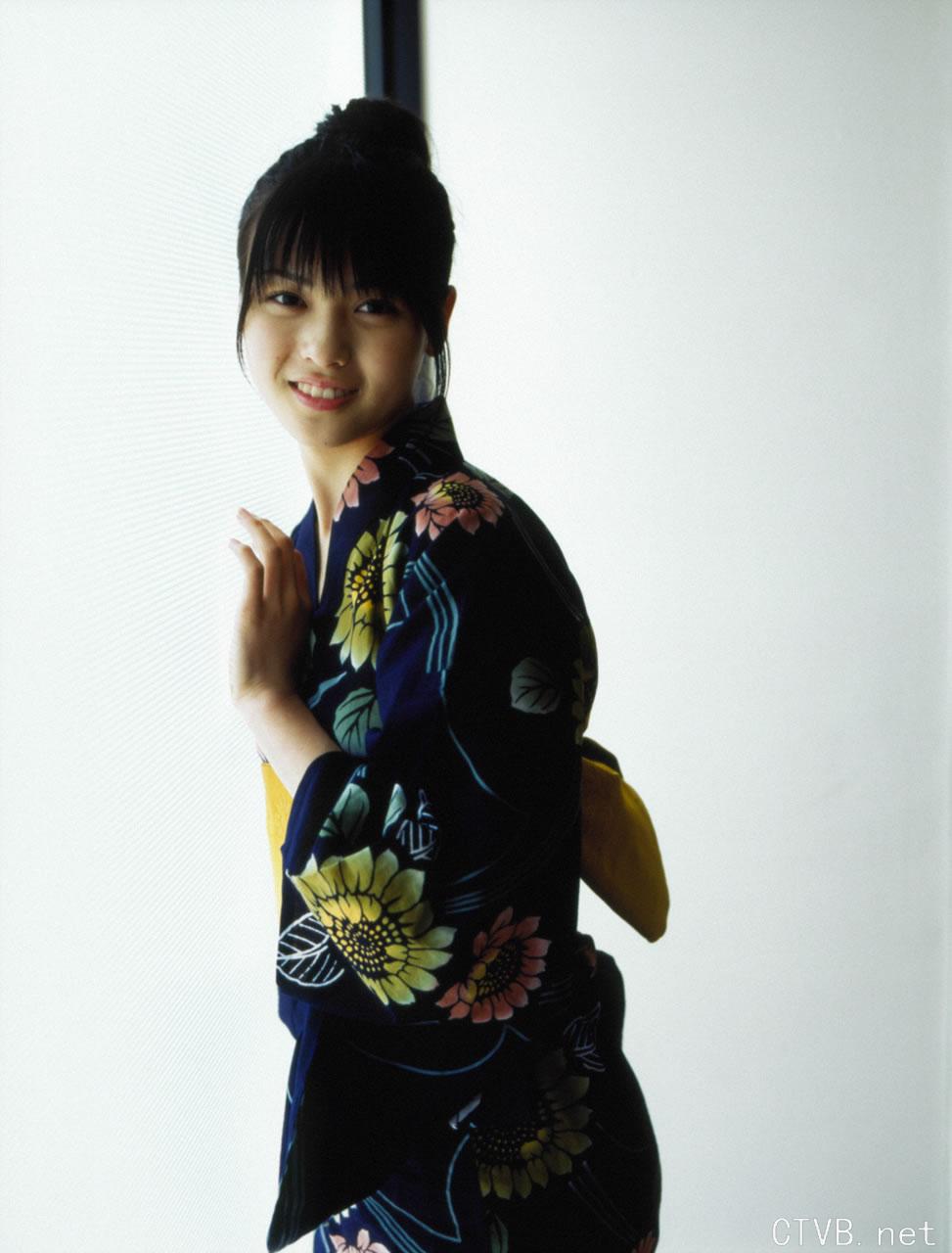 高清无水印美女壁纸上千套9000张 - 4.jpg