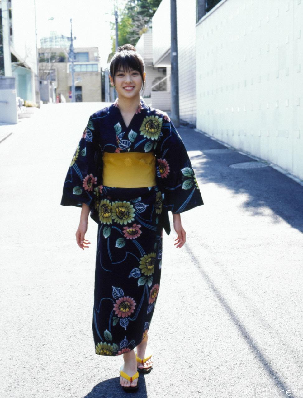 高清无水印美女壁纸上千套9000张 - 3.jpg