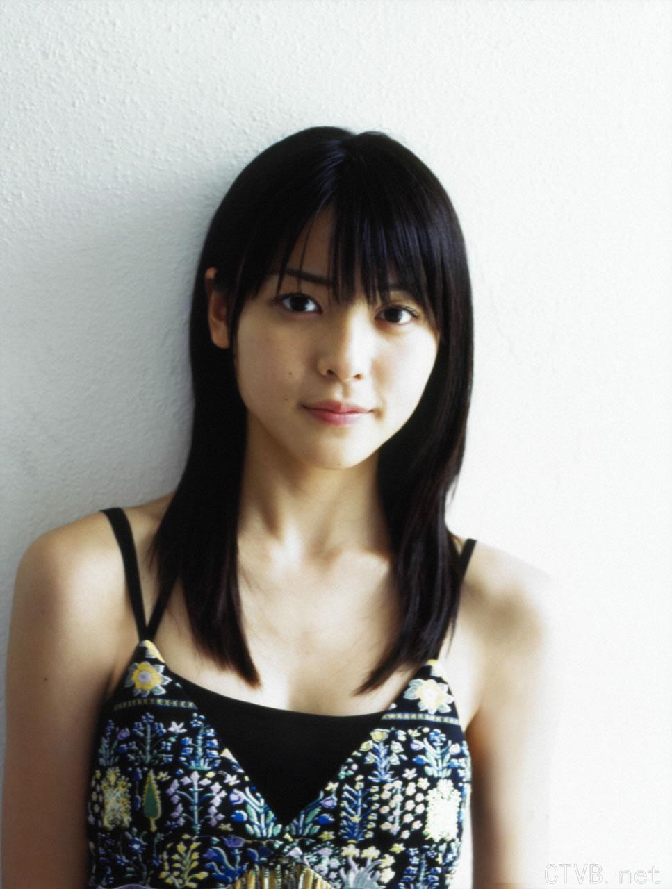 高清无水印美女壁纸上千套9000张 - 15.jpg