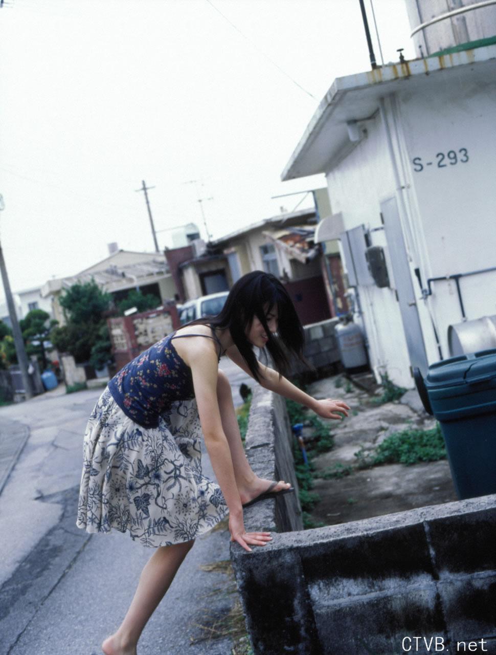 高清无水印美女壁纸上千套9000张 - 94.jpg