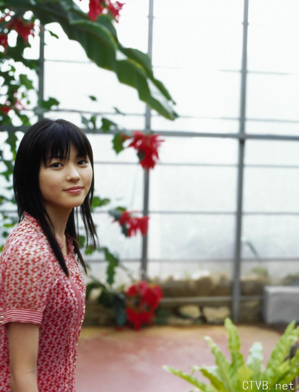 高清无水印美女壁纸上千套9000张 - 13.jpg