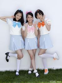 高清无水印美女壁纸上千套9000张 - 2.jpg