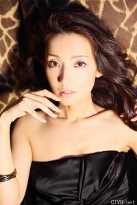 高清无水印美女壁纸上千套9000张 - 18.jpg