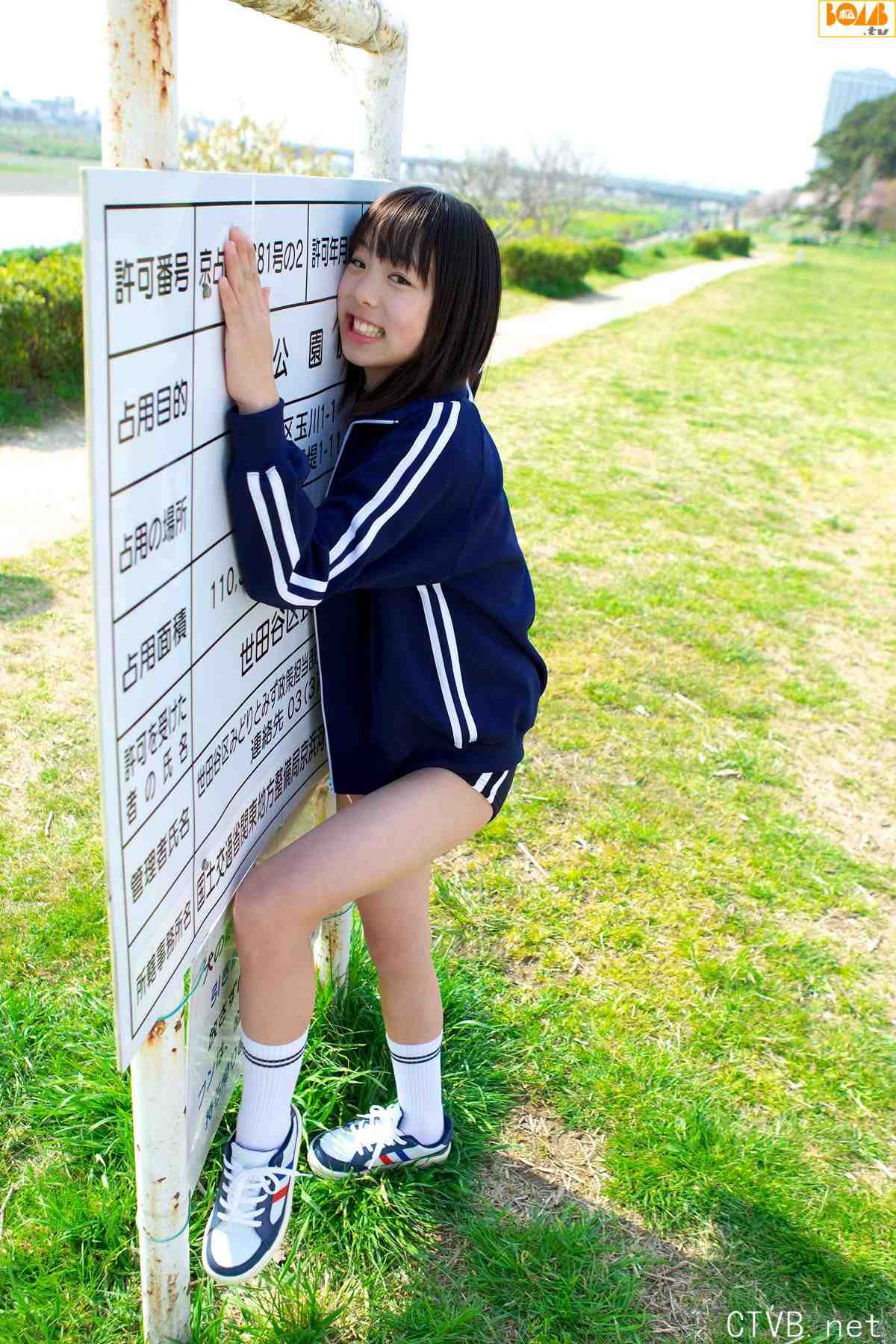 高清无水印美女壁纸上千套9000张 - 1.jpg