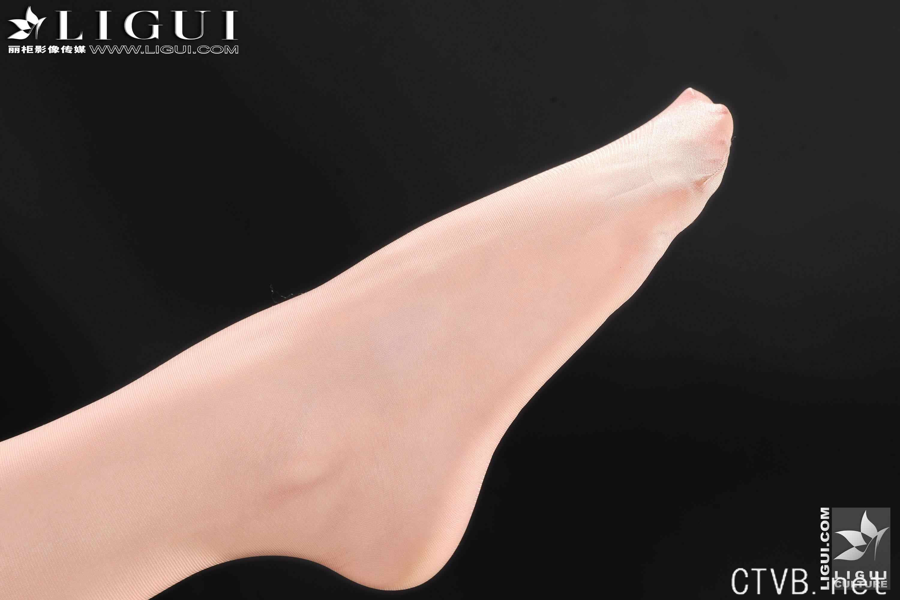 高清无水印美女壁纸上千套9000张 - 3.jpg