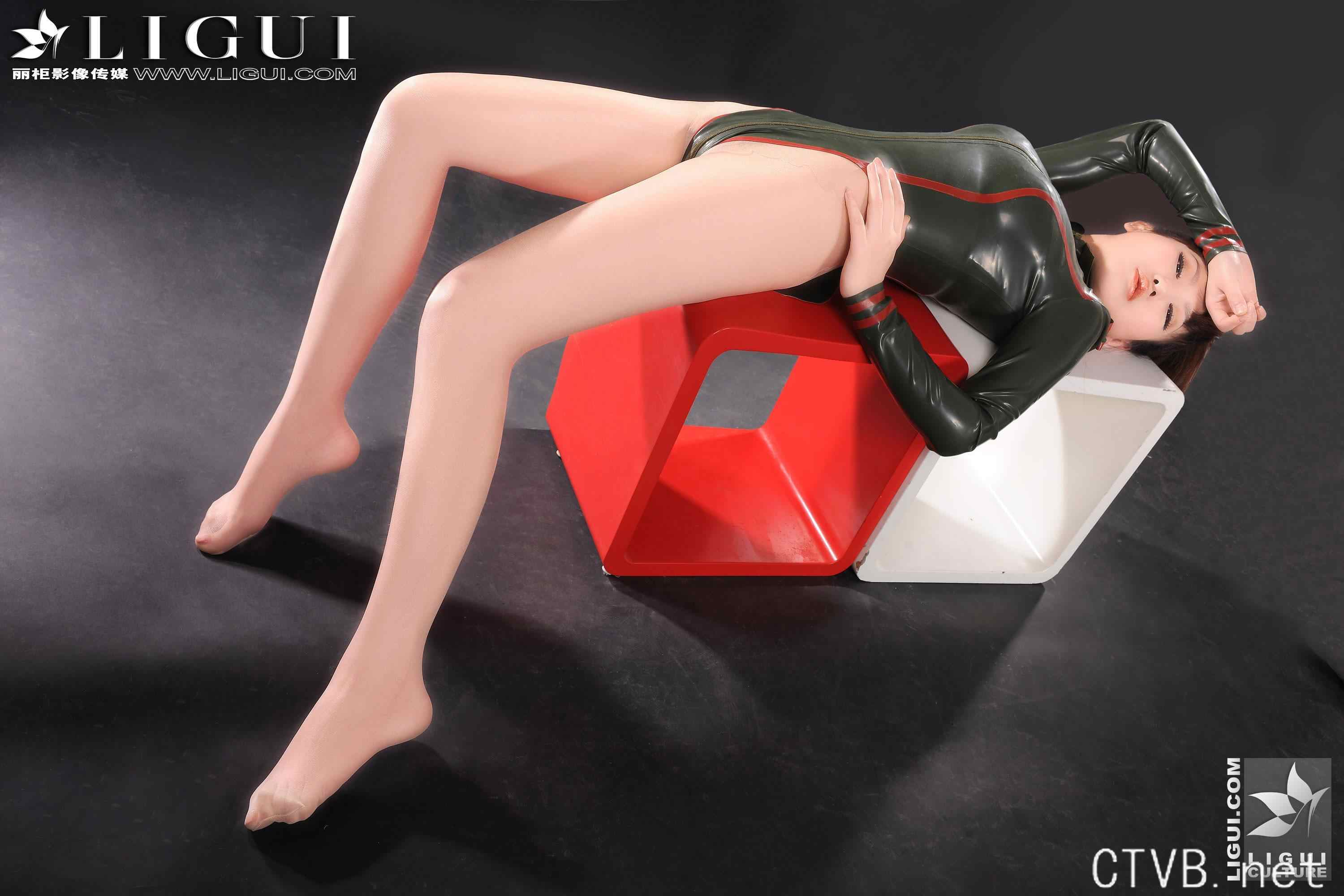 高清无水印美女壁纸上千套9000张 - 15.jpg