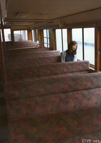 高清无水印美女壁纸上千套9000张 - 2.jpg