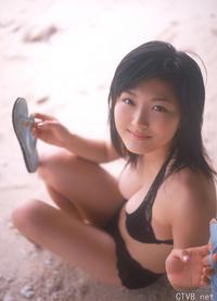 高清无水印美女壁纸上千套9000张 - 1.jpg