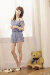 高清无水印美女壁纸上千套9000张 - 5.jpg