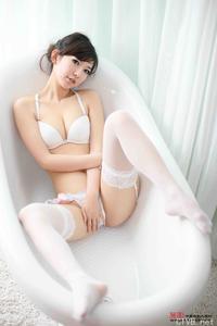 高清无水印美女壁纸上千套9000张 - 33.jpg