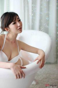 高清无水印美女壁纸上千套9000张 - 13.jpg