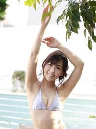 高清无水印美女壁纸上千套9000张 - 1.jpg