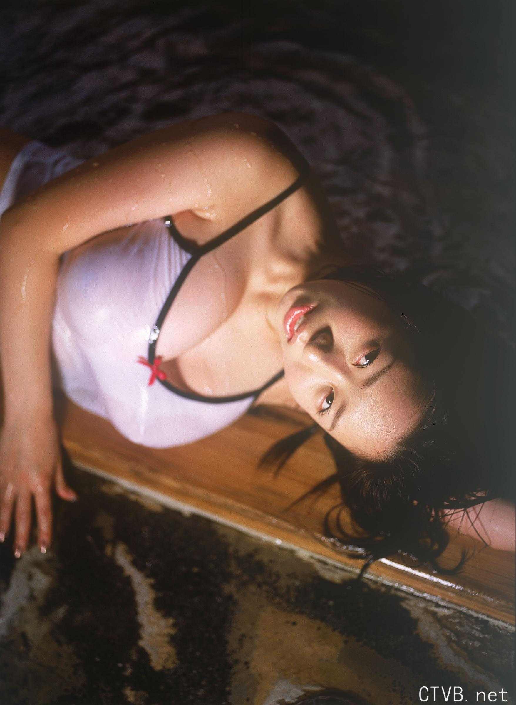 高清无水印美女壁纸上千套9000张 - 33.jpg