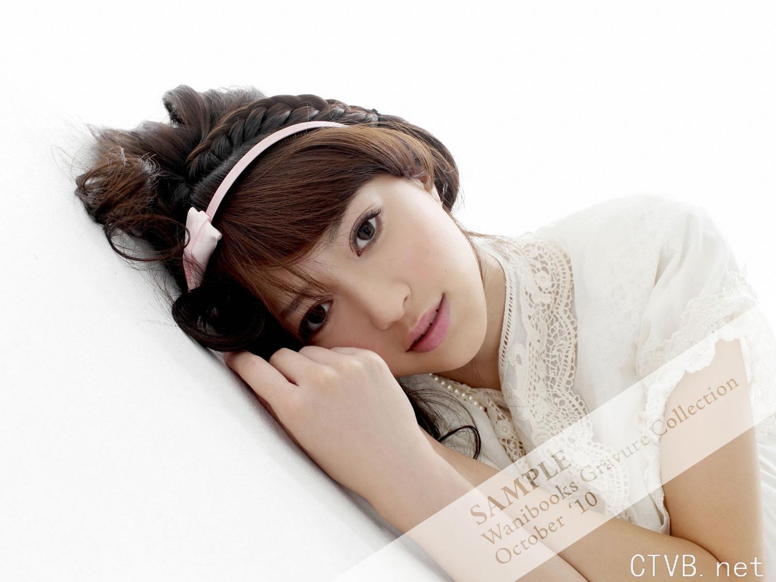 高清无水印美女壁纸上千套9000张 - 7.jpg