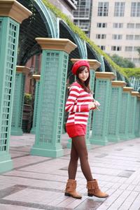 高清无水印美女壁纸上千套9000张 - 15.jpg