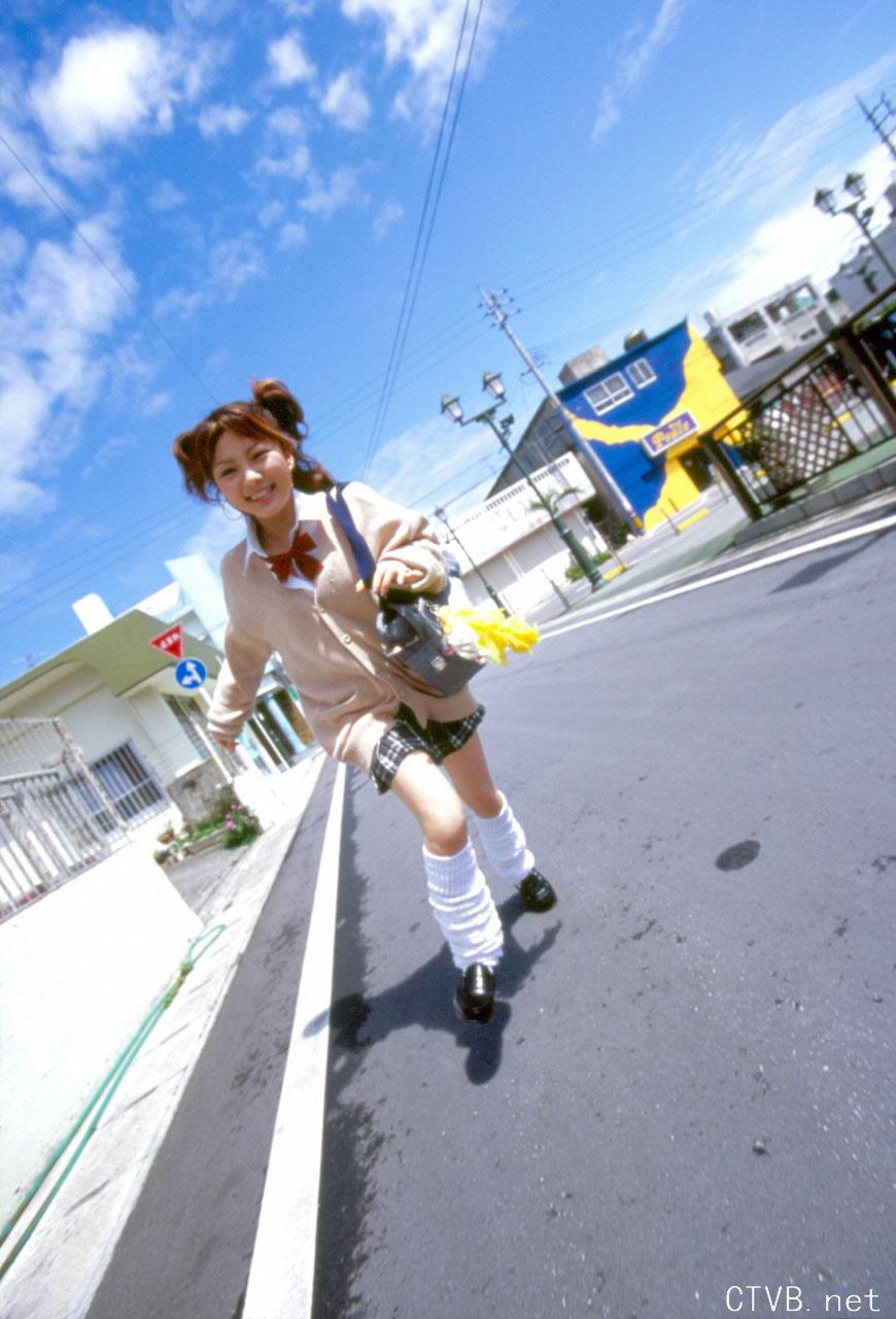 高清无水印美女壁纸上千套9000张 - 96.jpg