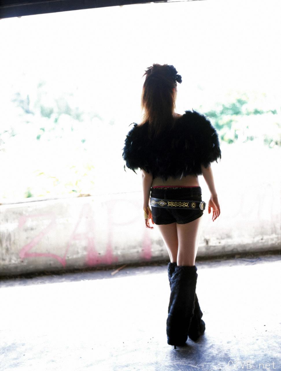 高清无水印美女壁纸上千套9000张 - 66.jpg