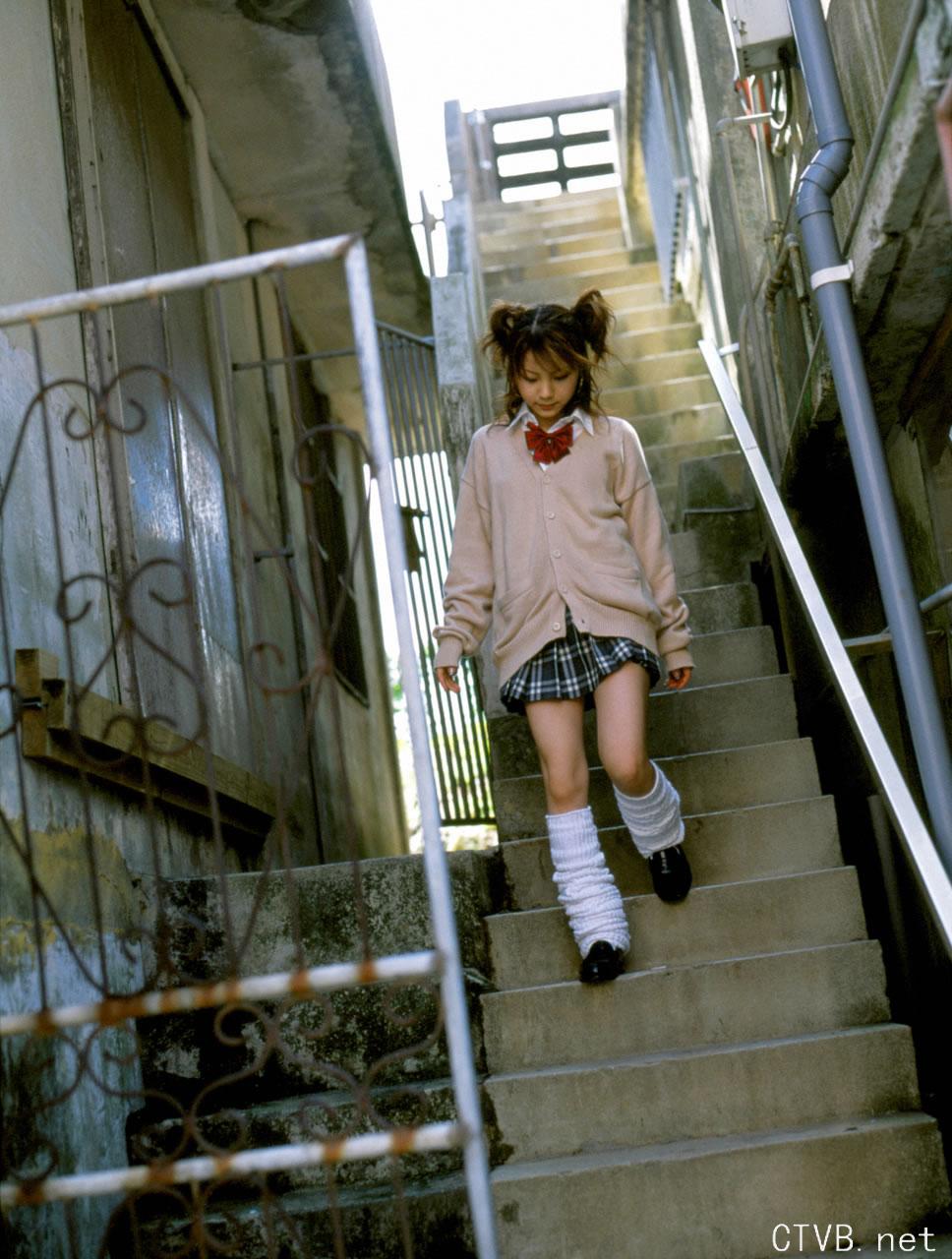 高清无水印美女壁纸上千套9000张 - 13.jpg