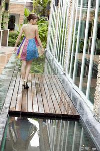 高清无水印美女壁纸上千套9000张 - 5.jpg