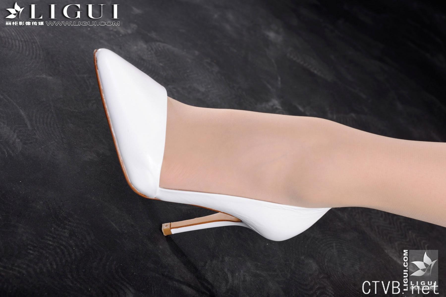 高清无水印美女壁纸上千套9000张 - 4.jpg