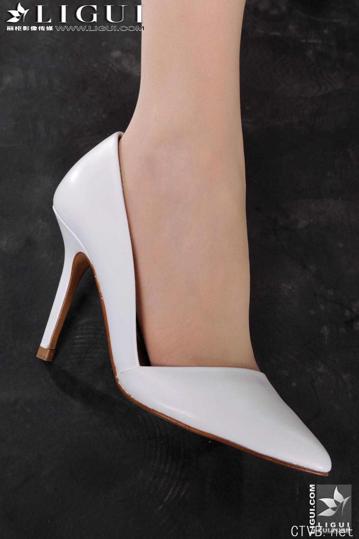 高清无水印美女壁纸上千套9000张 - 15.jpg