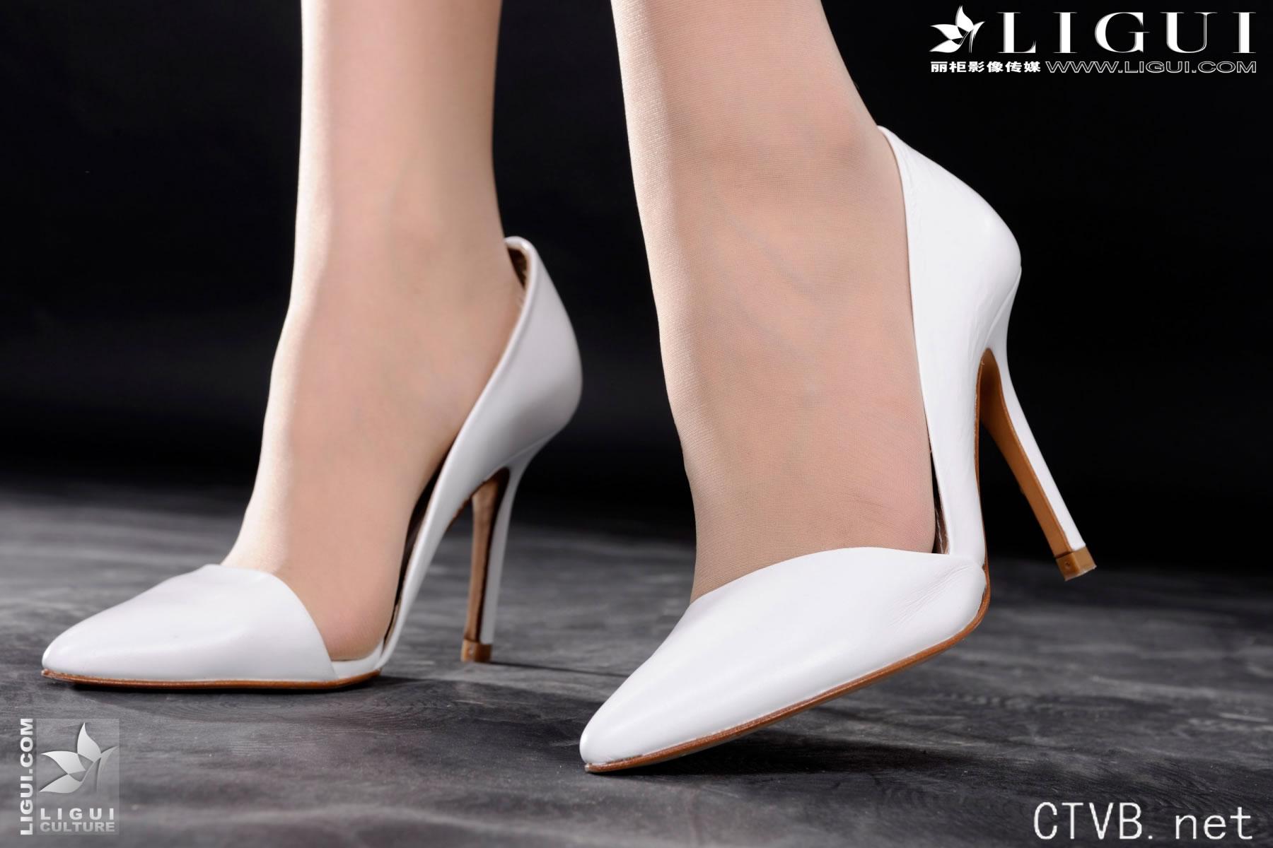 高清无水印美女壁纸上千套9000张 - 5.jpg