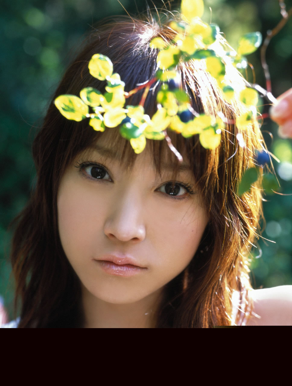 高清无水印美女壁纸上千套9000张 - 2.jpg