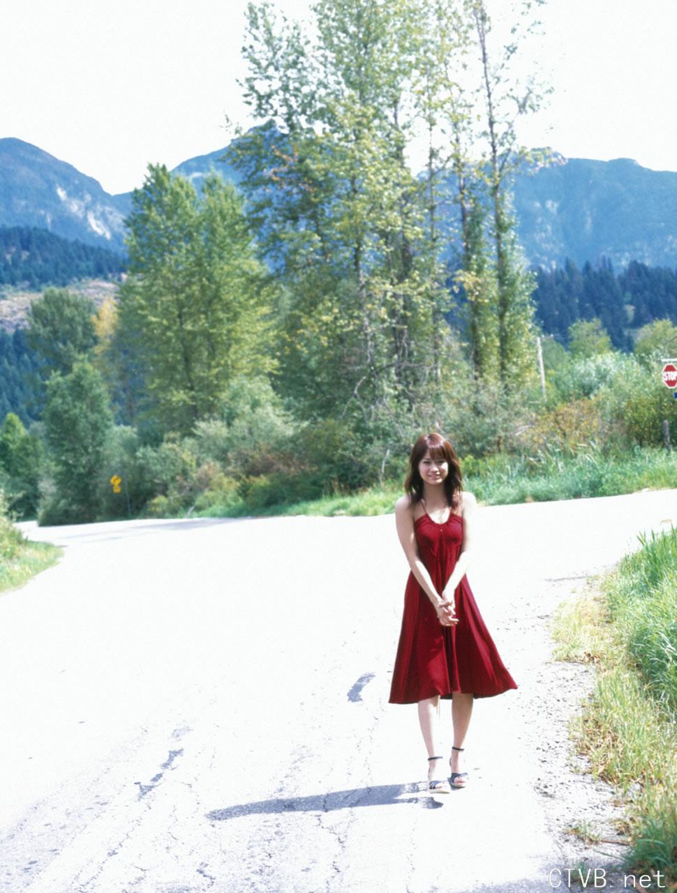 高清无水印美女壁纸上千套9000张 - 25.jpg