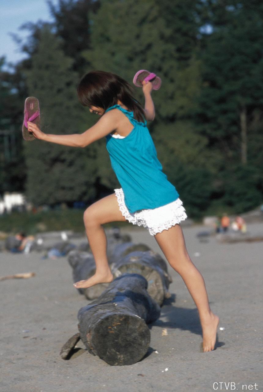 高清无水印美女壁纸上千套9000张 - 90.jpg