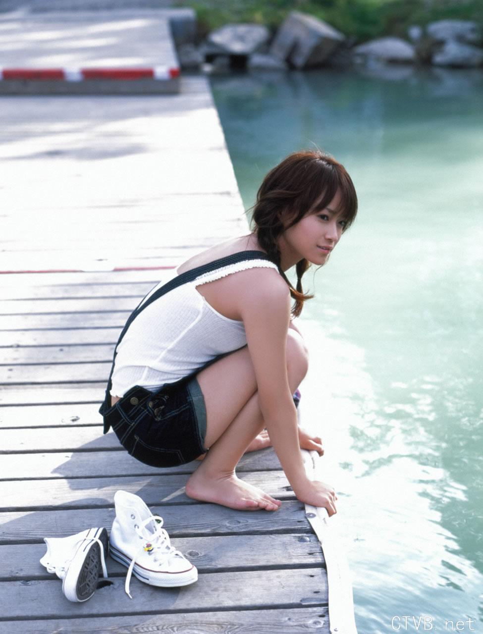 高清无水印美女壁纸上千套9000张 - 79.jpg