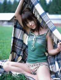 高清无水印美女壁纸上千套9000张 - 1.jpg