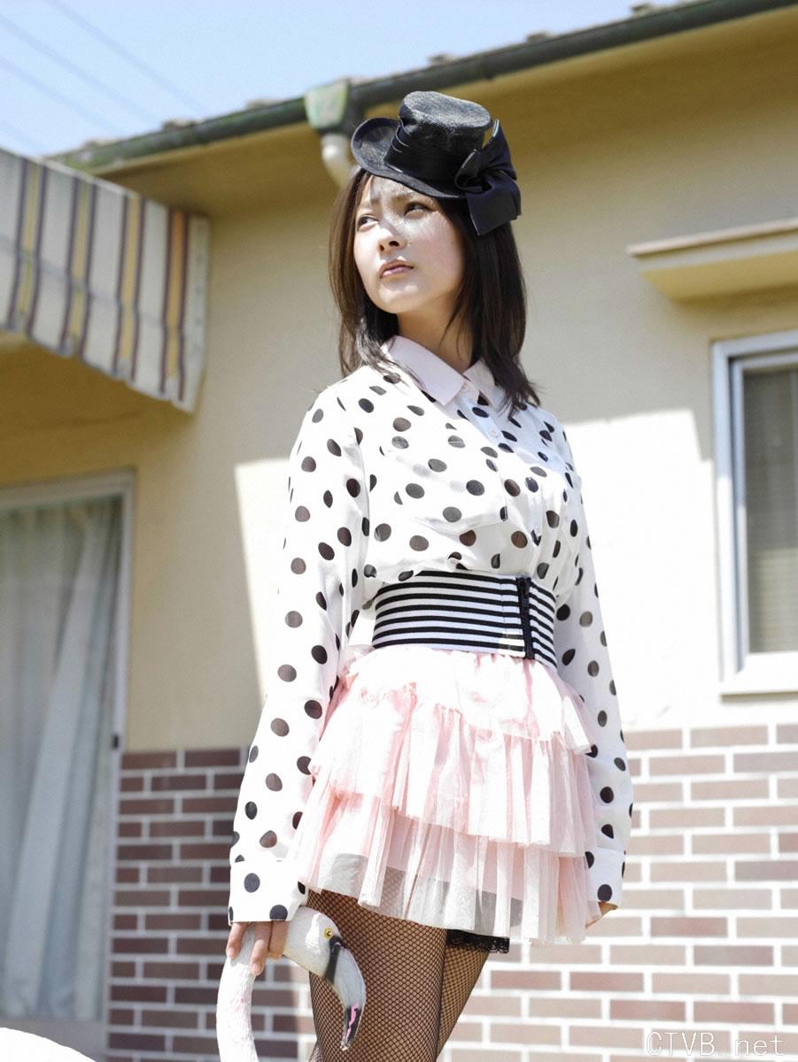 高清无水印美女壁纸上千套9000张 - 2.jpg