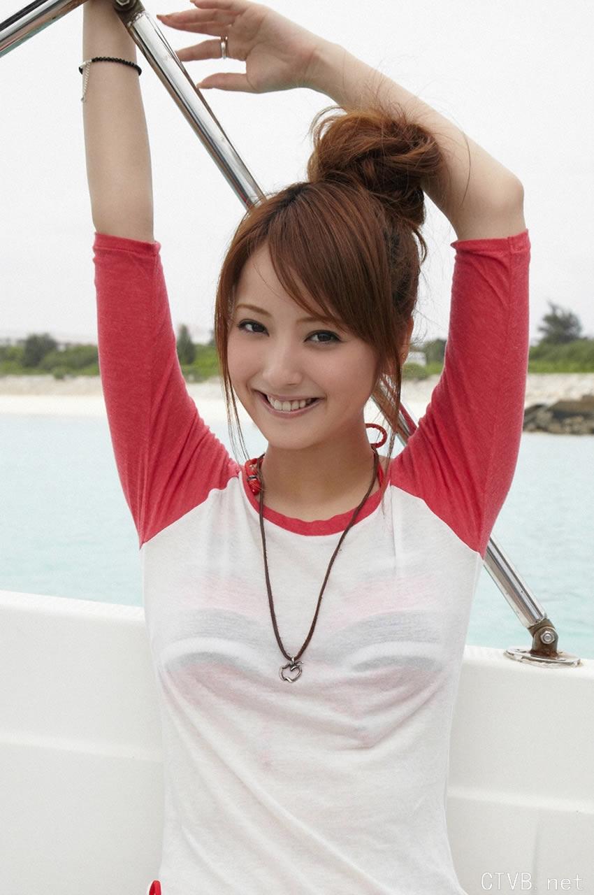 高清无水印美女壁纸上千套9000张 - 1.jpg