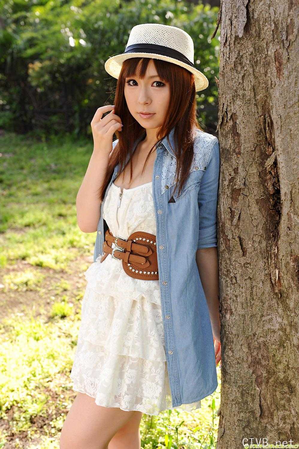 高清无水印美女壁纸上千套9000张 - 4.jpg