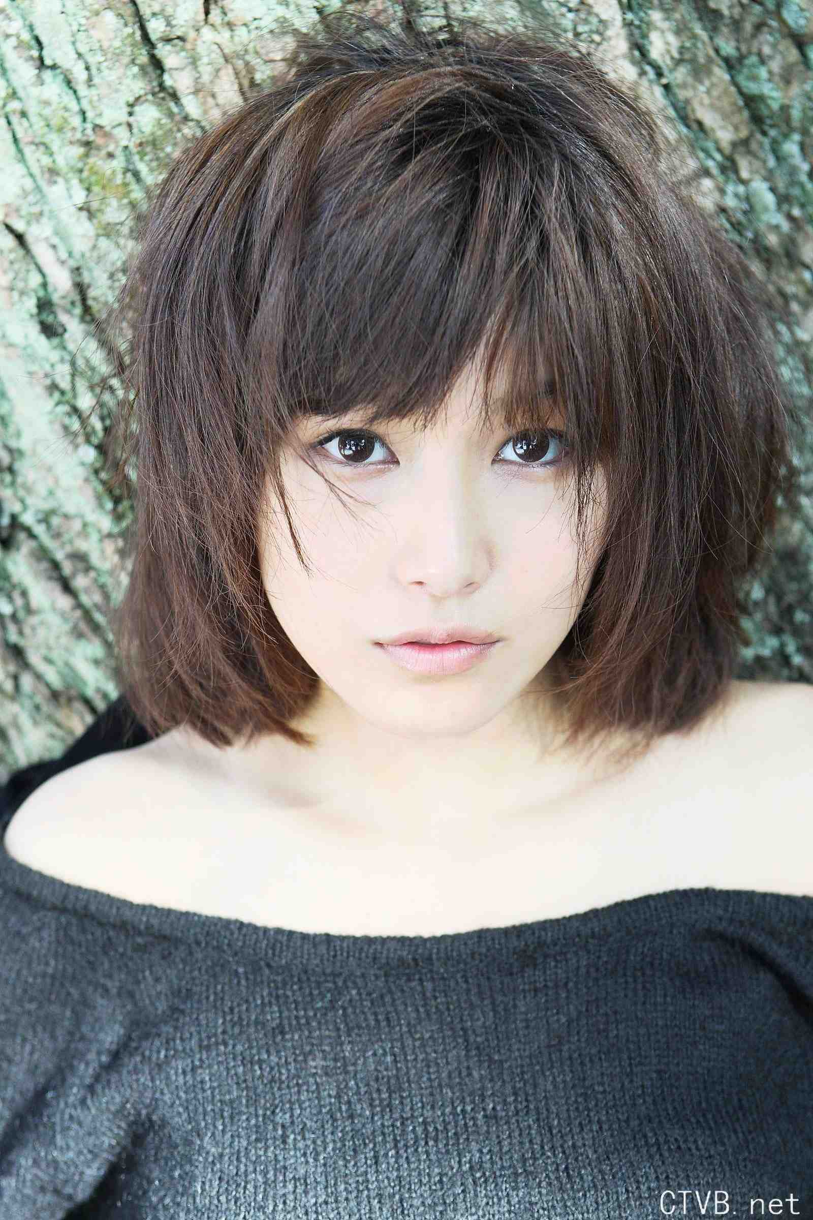 高清无水印美女壁纸上千套9000张 - 3.jpg