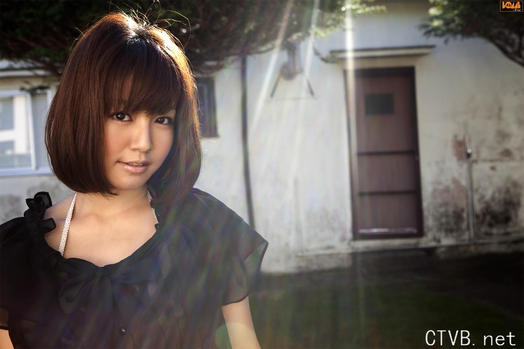 高清无水印美女壁纸上千套9000张 - 3.jpg