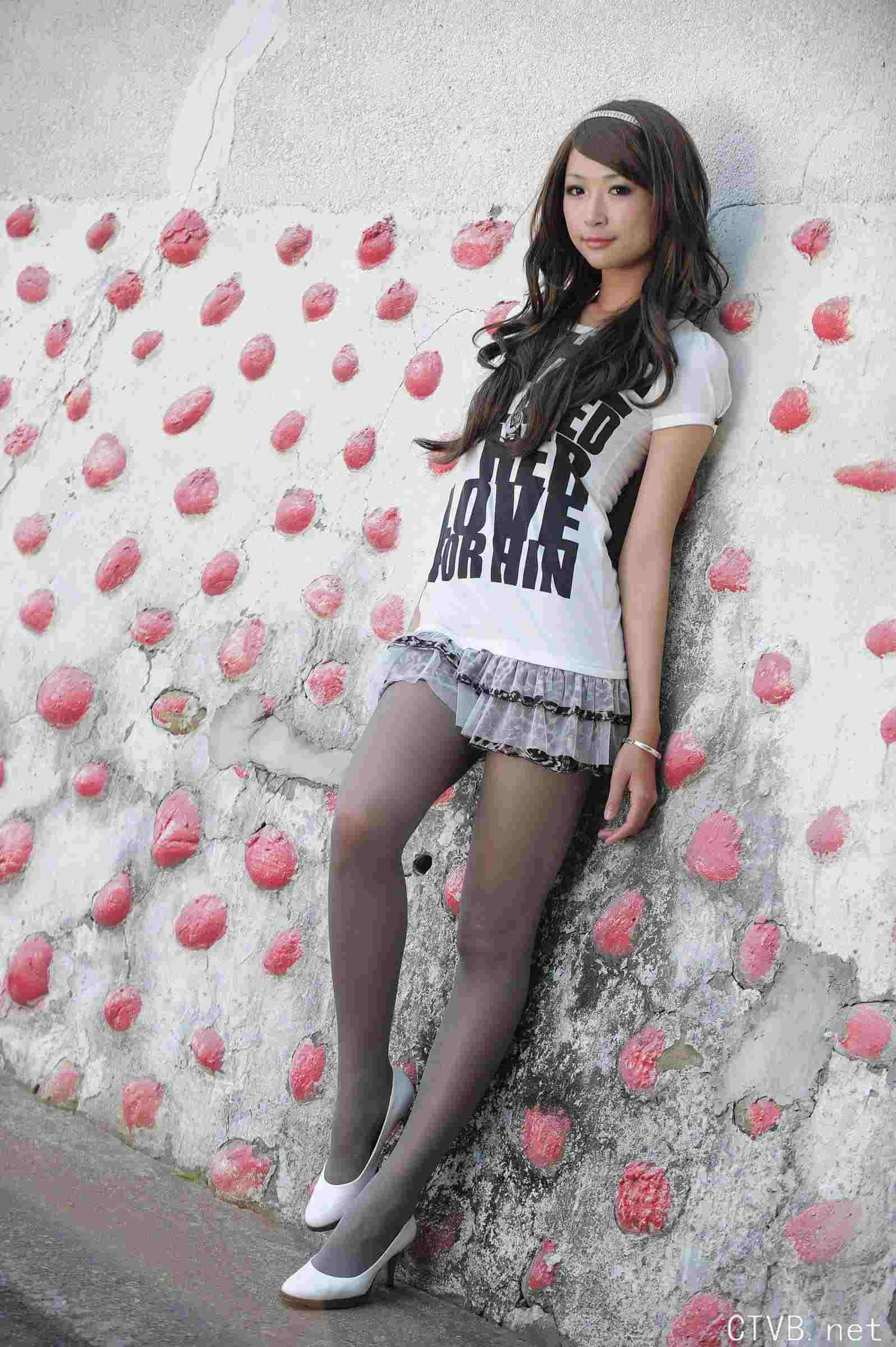 高清无水印美女壁纸上千套9000张 - 21.jpg